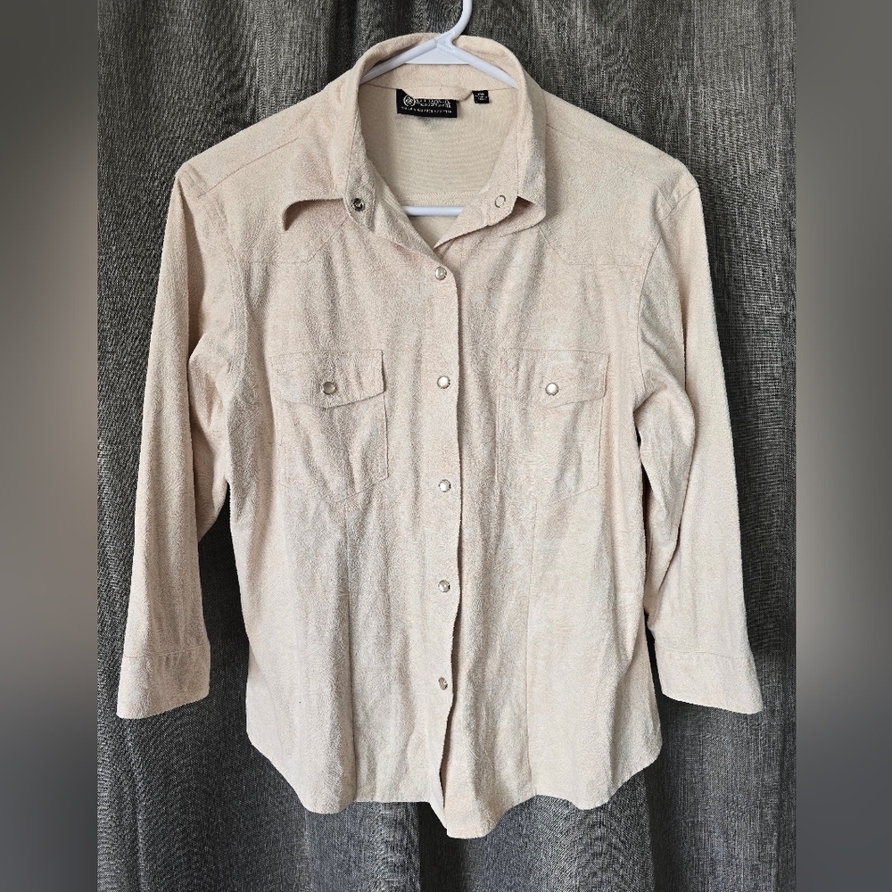Outback Trading Company Light Peach Tooled Paisley Pearl Snap 3/4 Sleeve Top M
